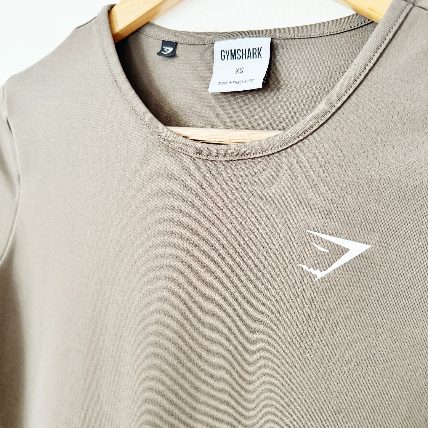 XS | grey Gymshark tee