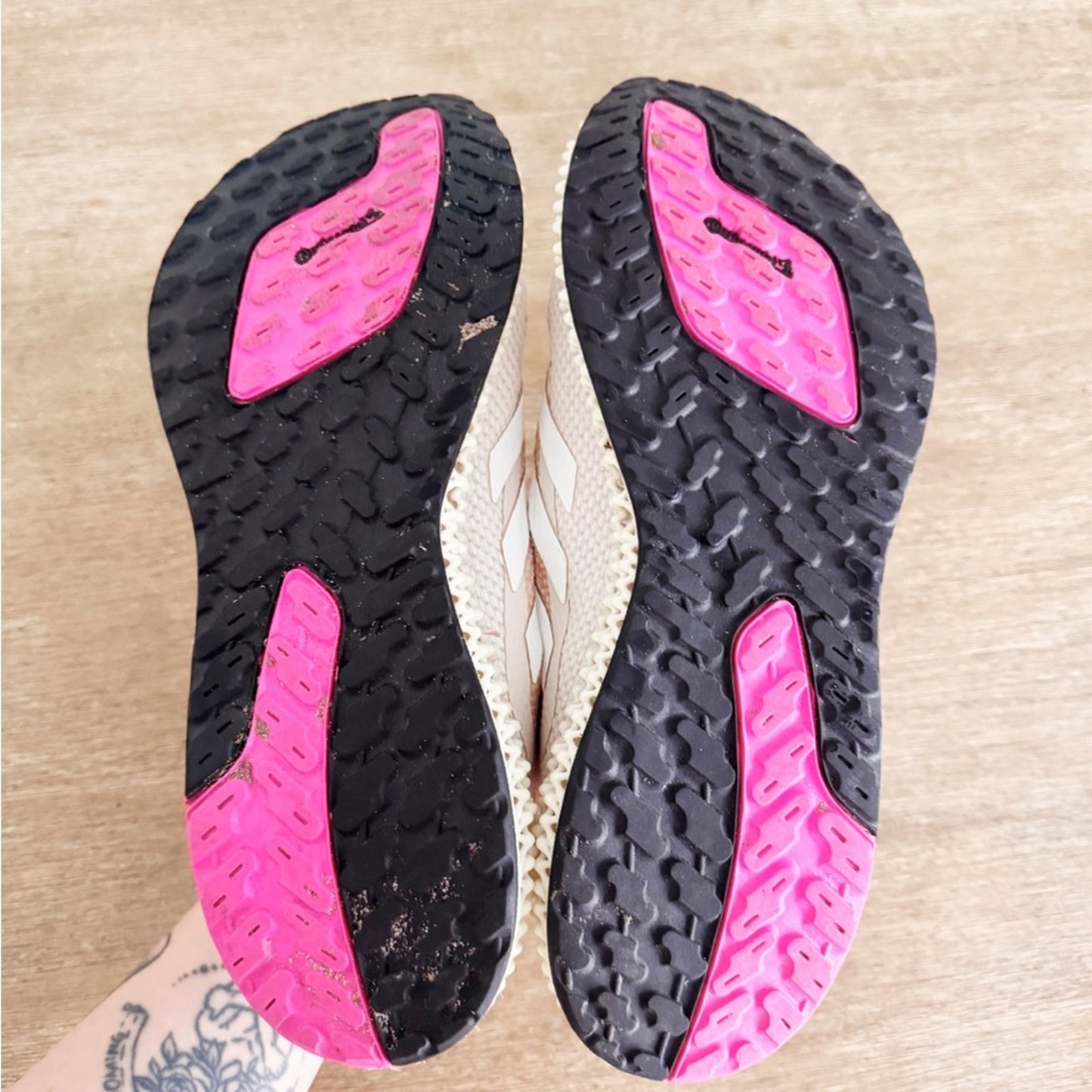 Adidas 4DFWD 2 in wonder quartz 8.5 women’s