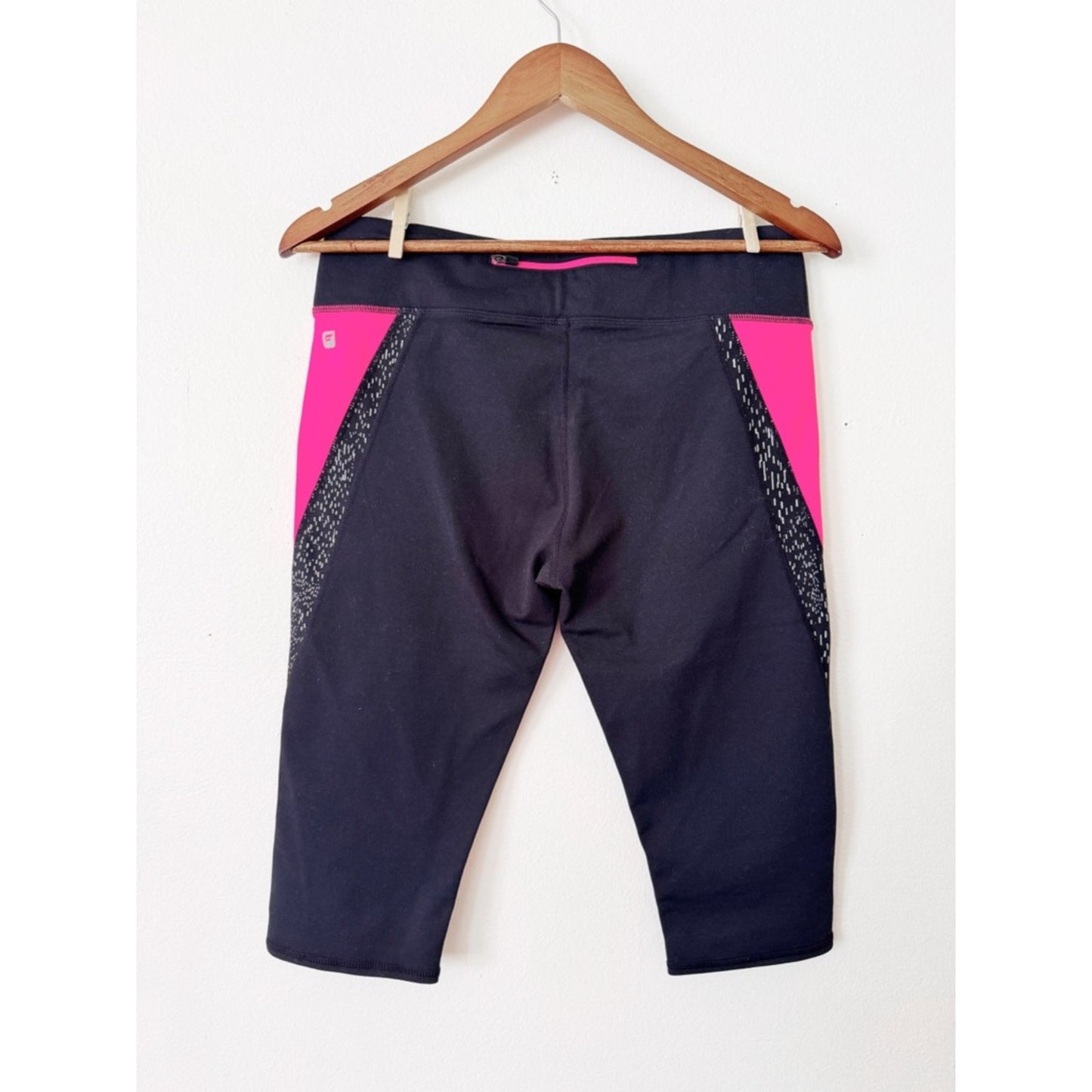 Fabletics Black Capris with Pink Side Panels large NWT