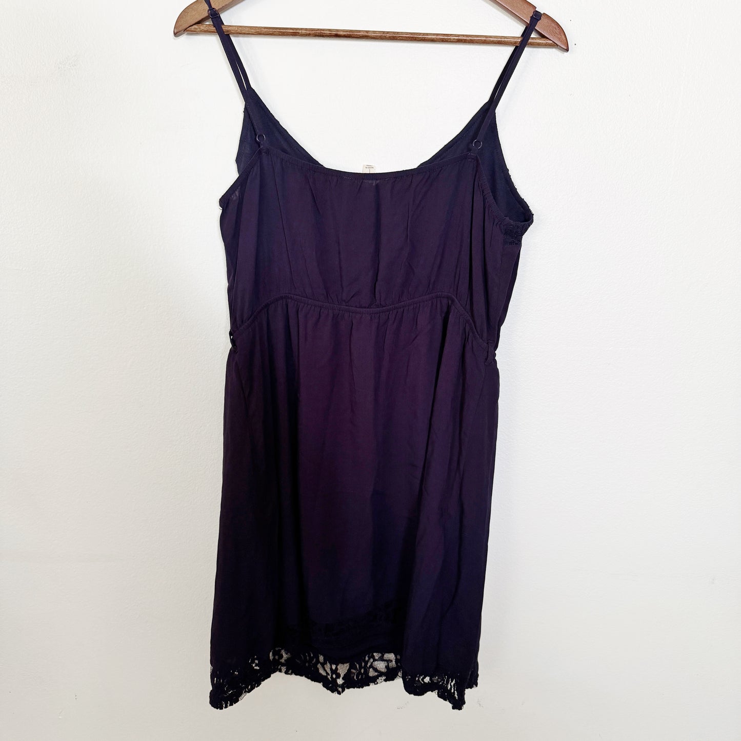 Large | Sweet wanderer Navy blue Lacey dress