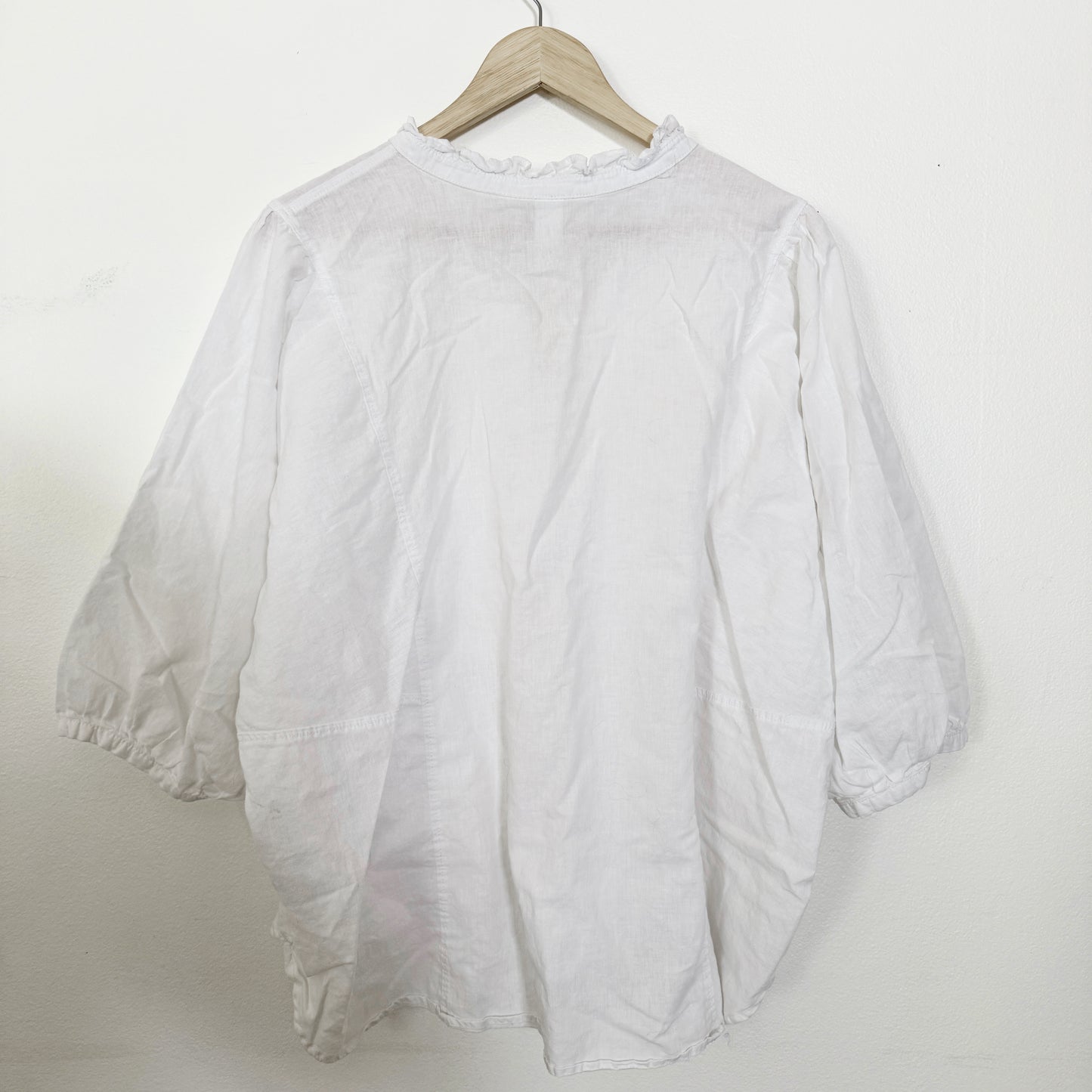 XXL | H&M White linen balloon sleeve blouse
