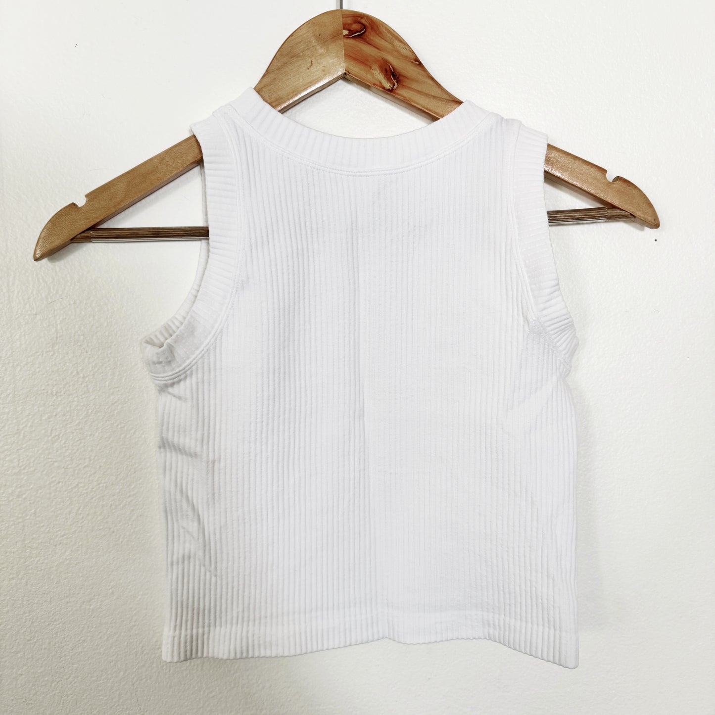 M/L | Aura white ribbed athletic tank