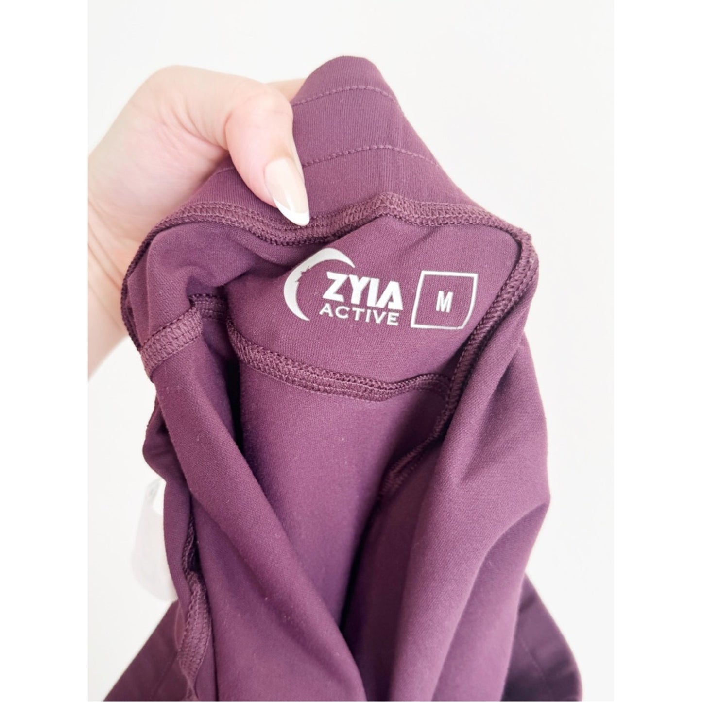 Zyia Active Plum Athletic joggers medium