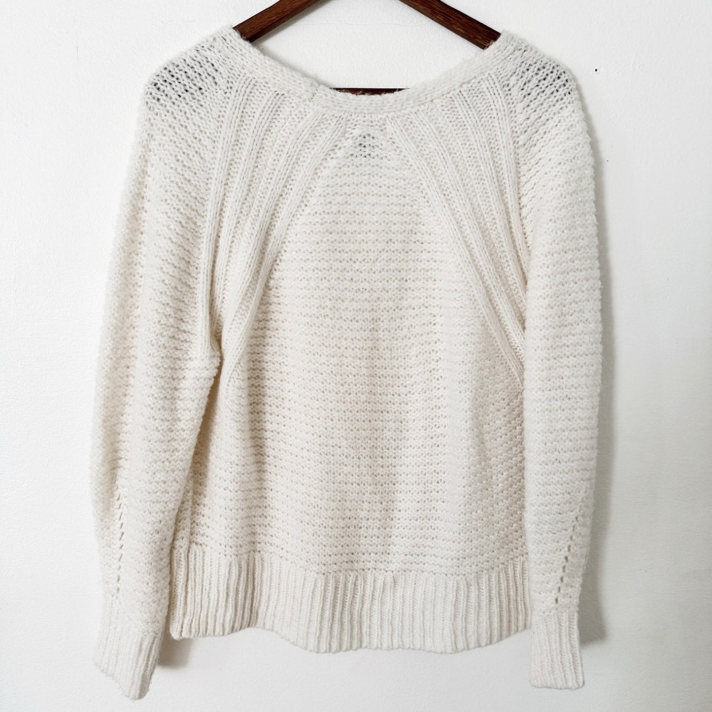 Universal Thread cream knit sweater medium