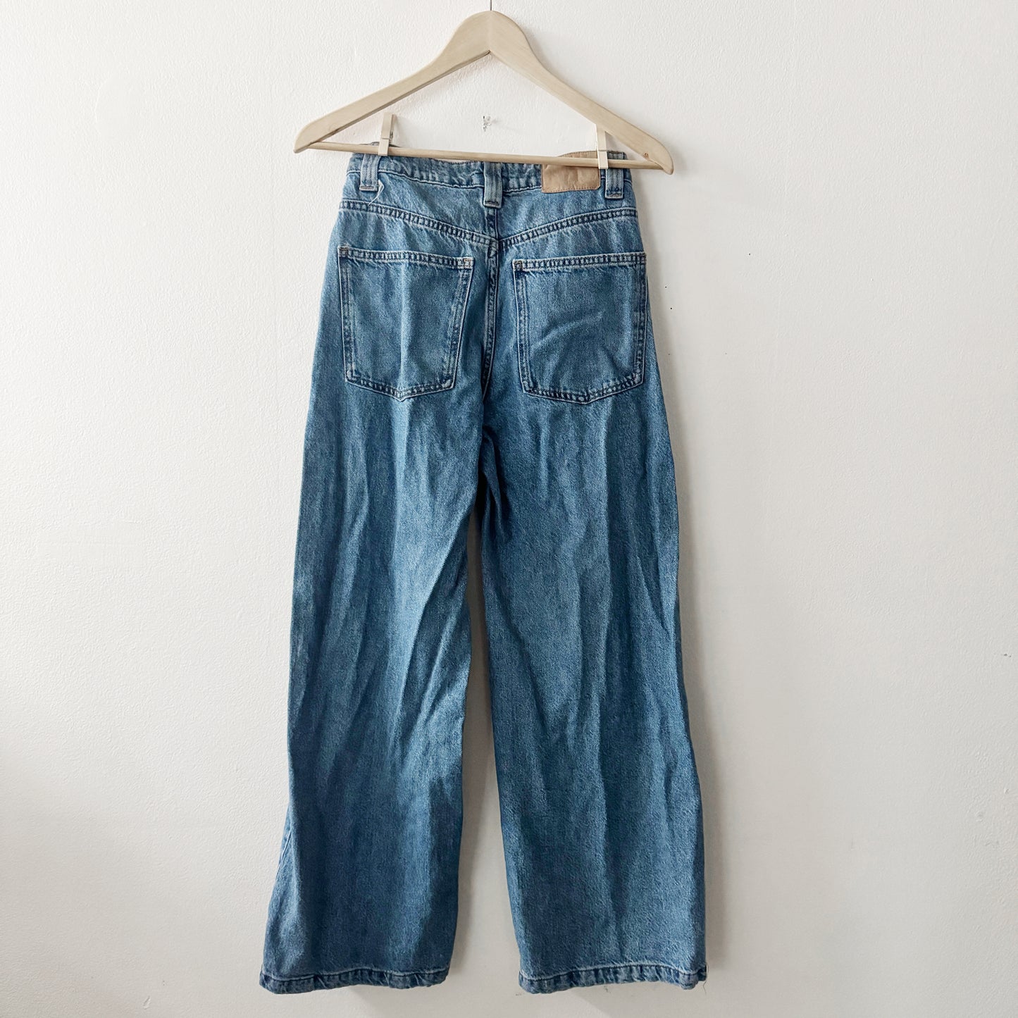 24 | Cotton on baggy wide leg jeans