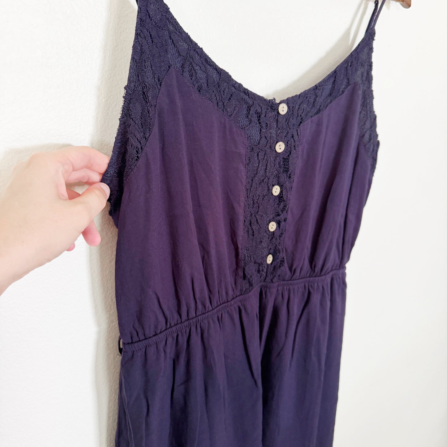 Large | Sweet wanderer Navy blue Lacey dress