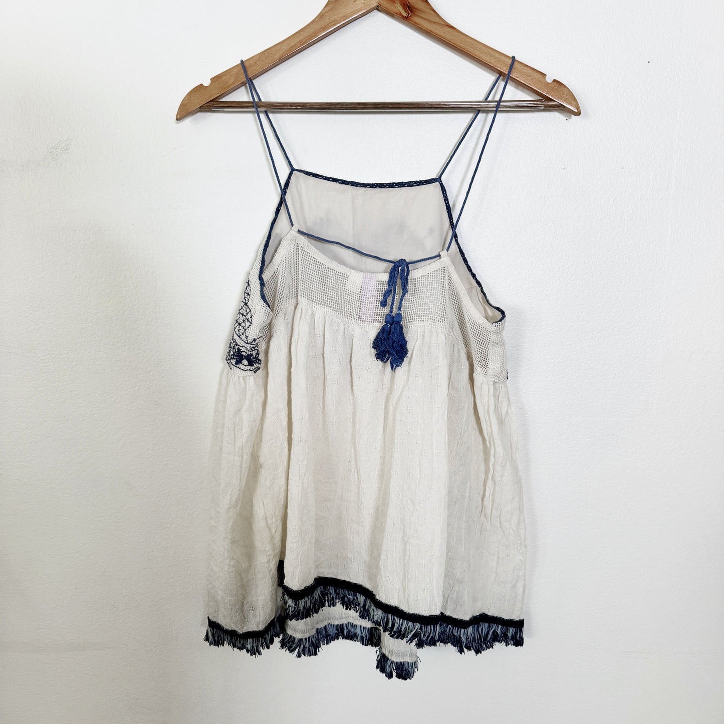 Medium | Alya Navy & cream linen flow tank