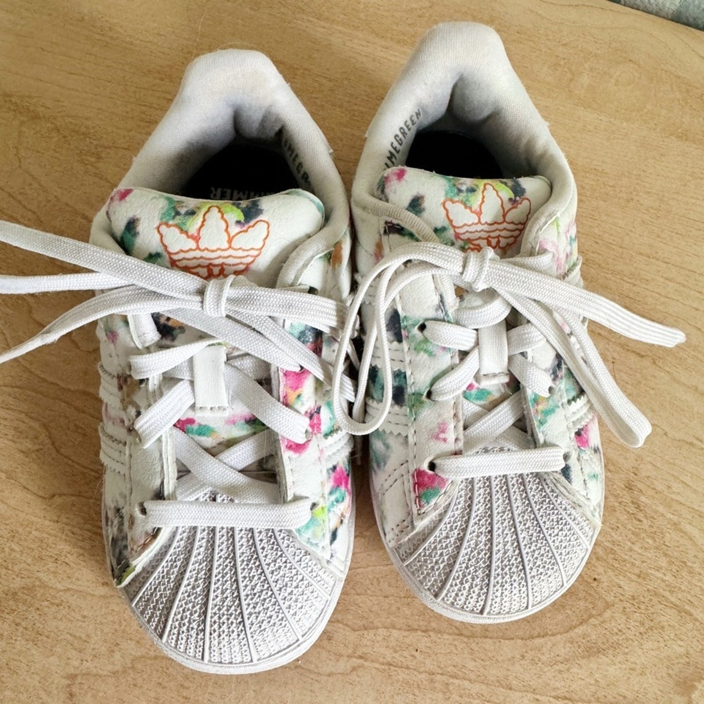 Adidas watercolor superstars size 7c