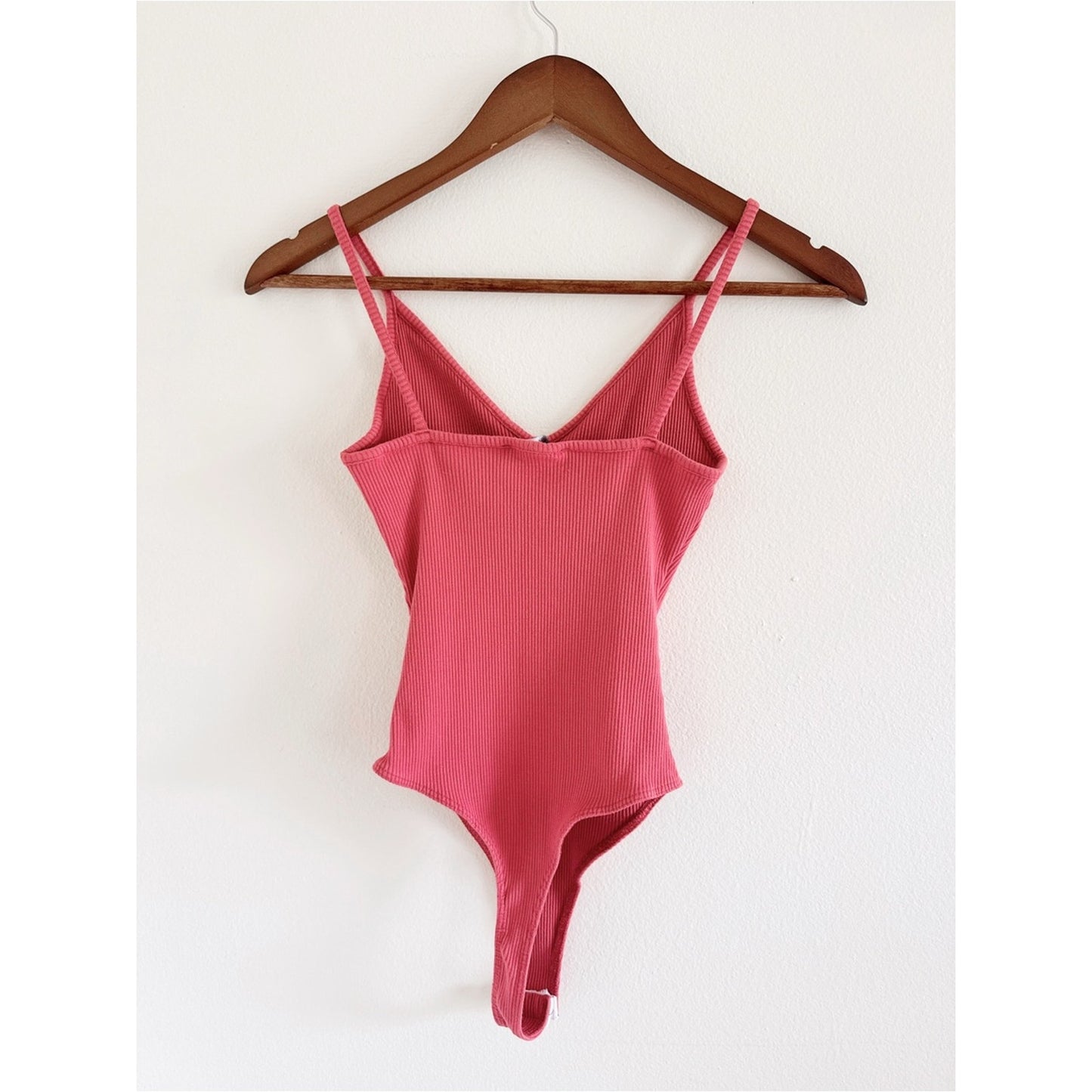 Lulu's Rose Pink Ribbed V-Neck Tank Bodysuit XS
