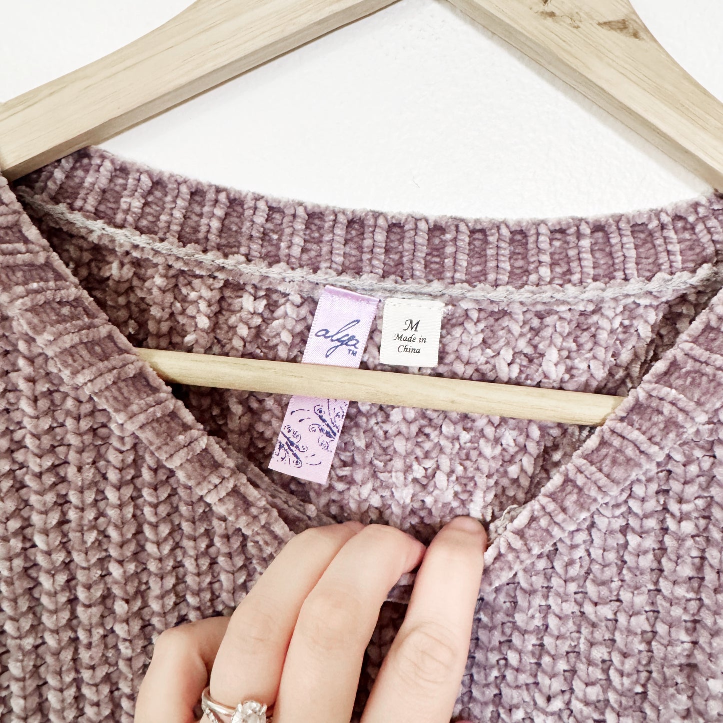 Medium | Alya Grey soft knit scalloped sweater