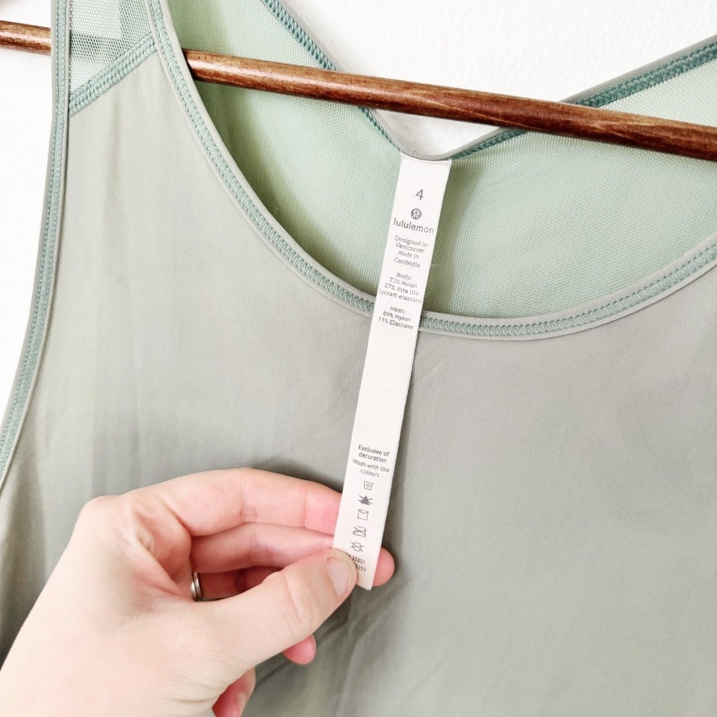Lululemon Athletica Light Green Tank Top size 4