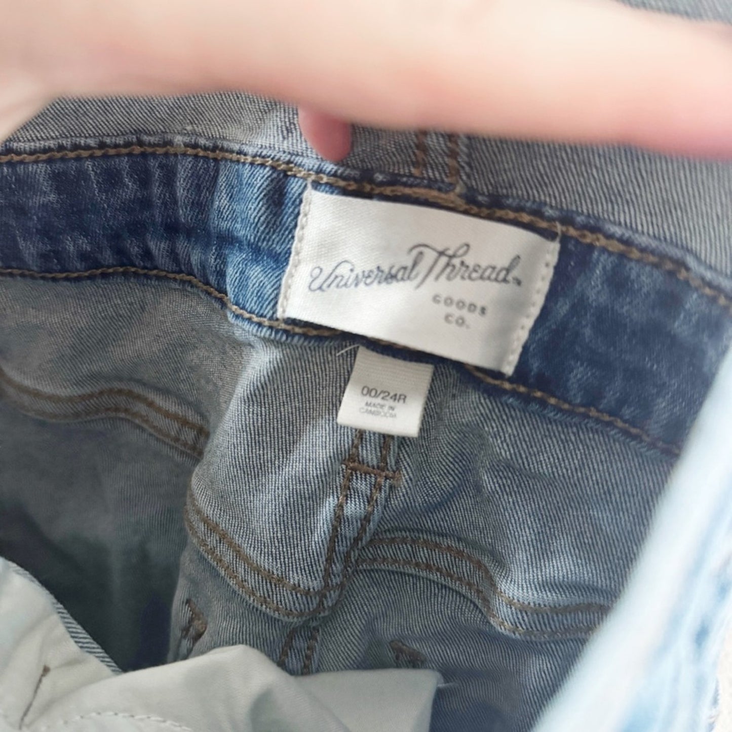 Universal Thread Light Wash Denim Overalls size 00