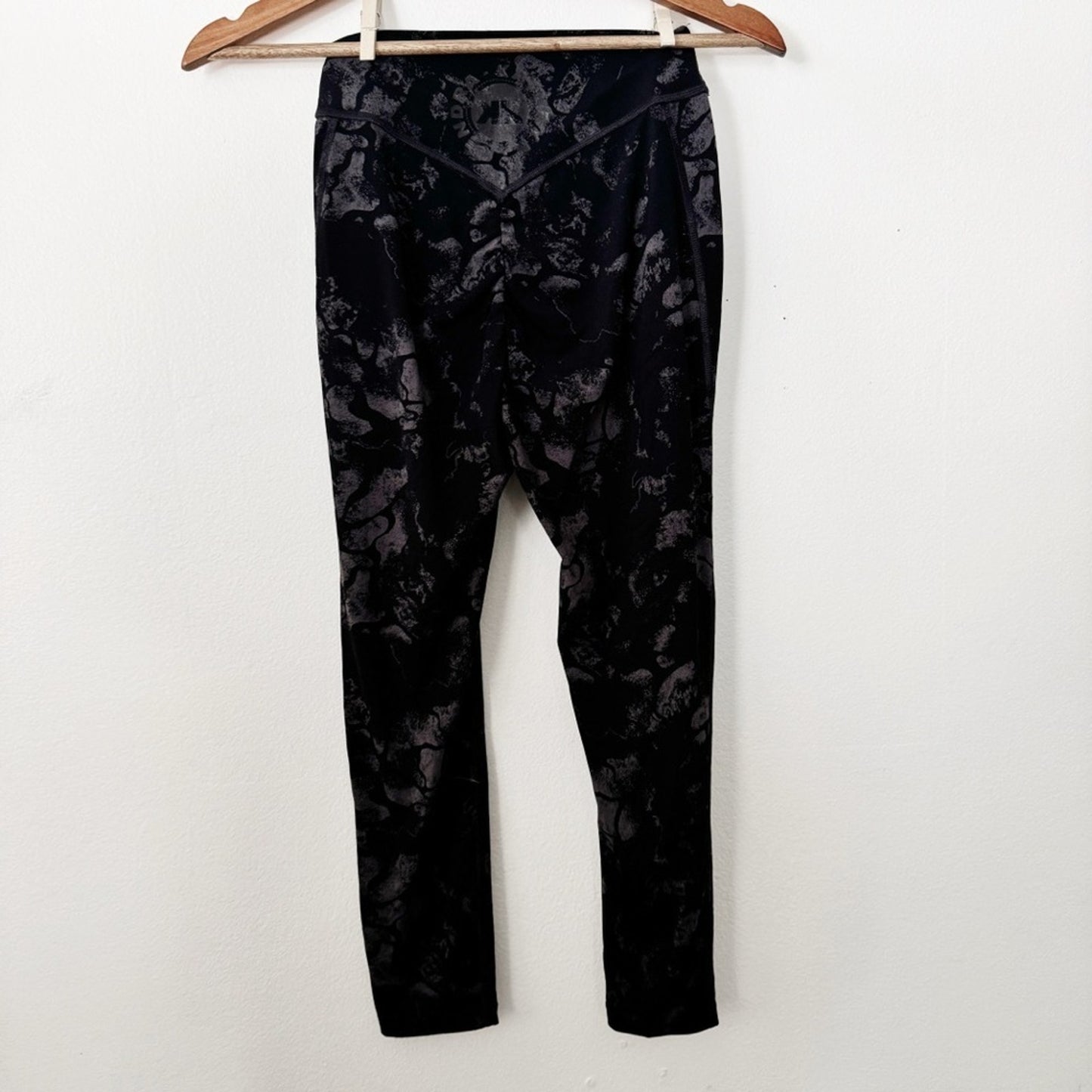 Gymshark x Kendra Kathryn collab leggings size small