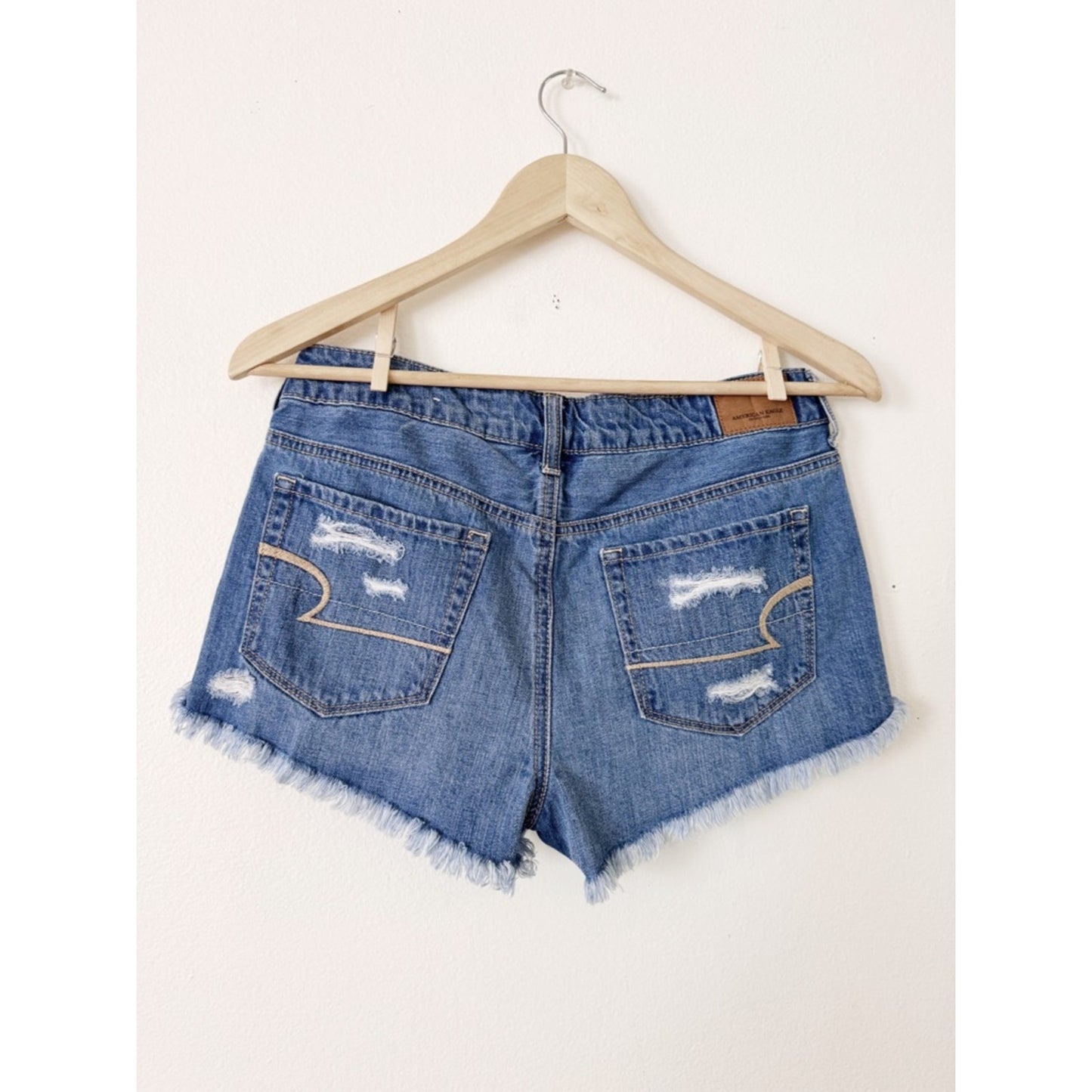 American Eagle Distressed Blue Denim Women's Shorts size 2