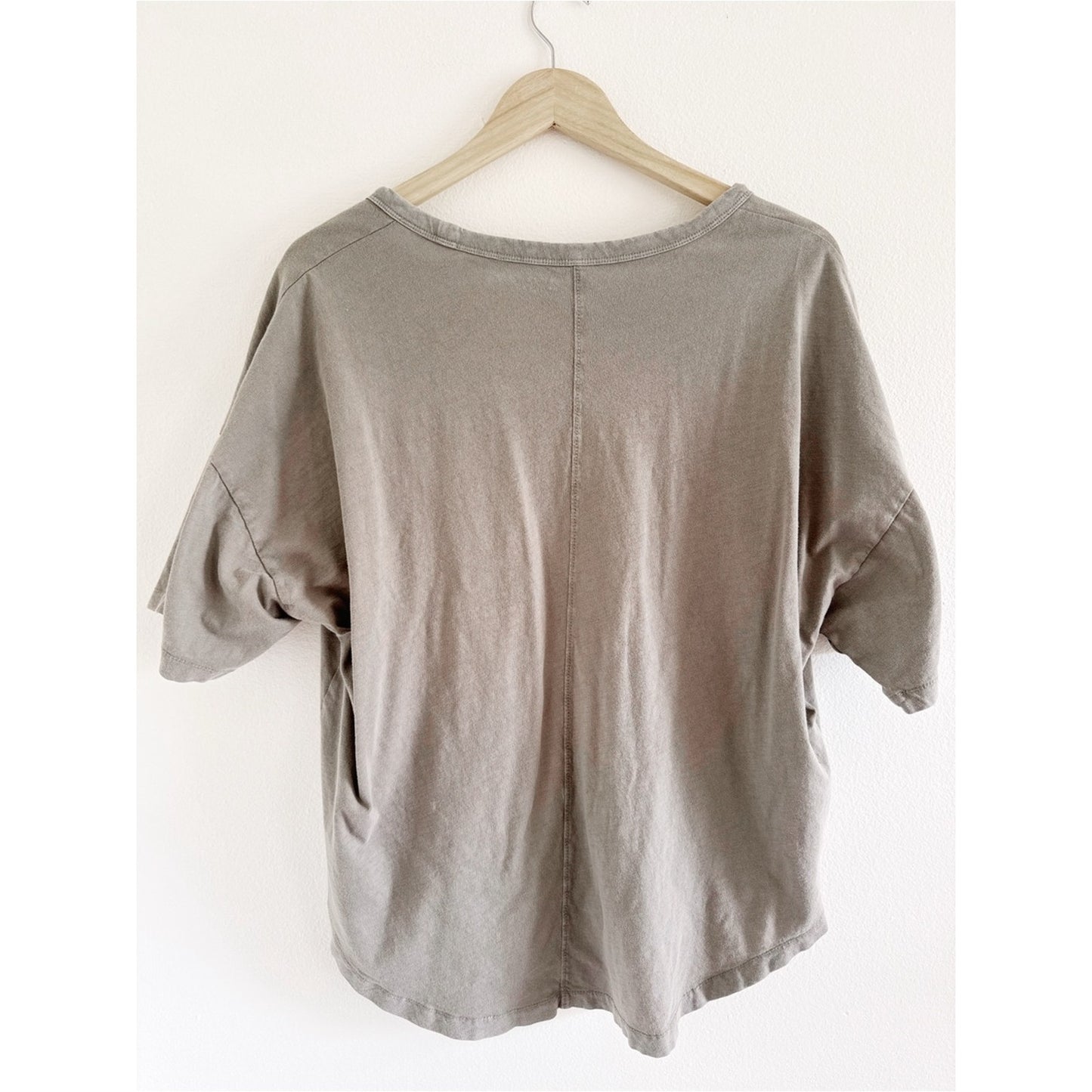 Athleta grey/green Relaxed Crewneck Top medium