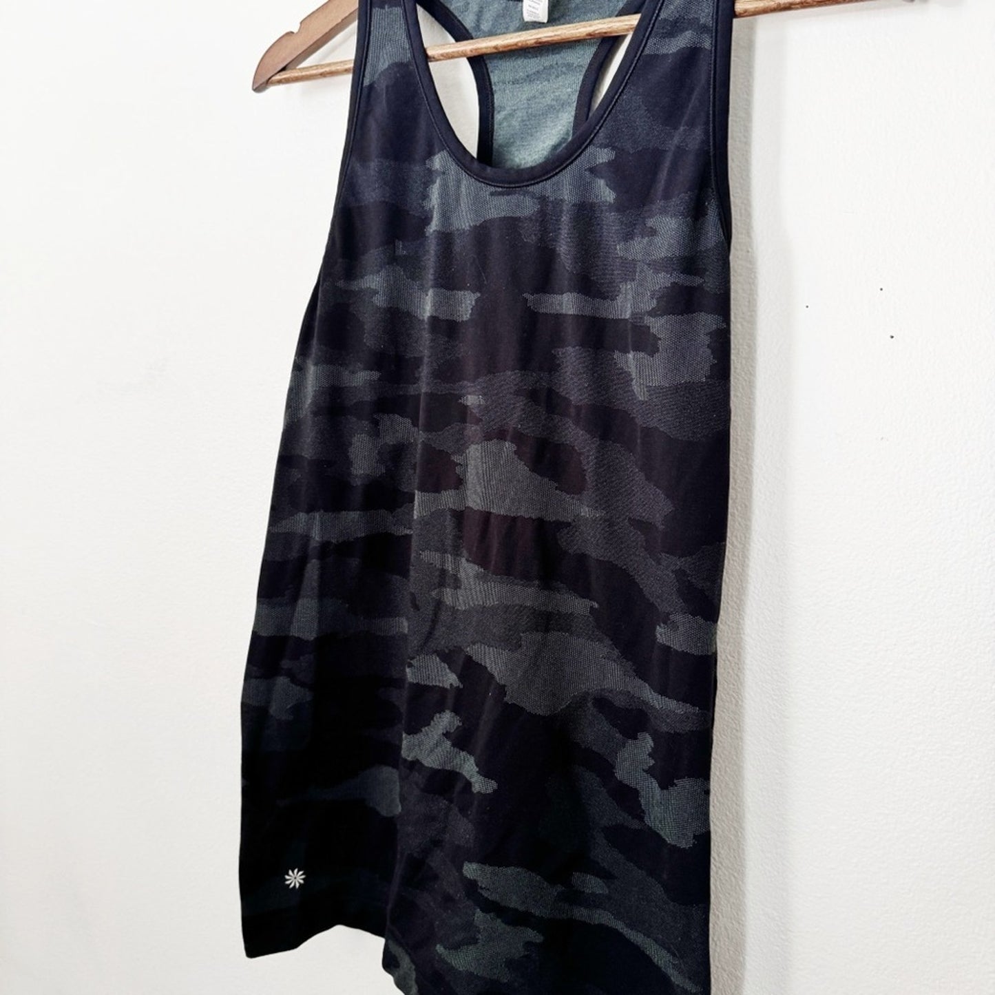Camo Athleta tank top large