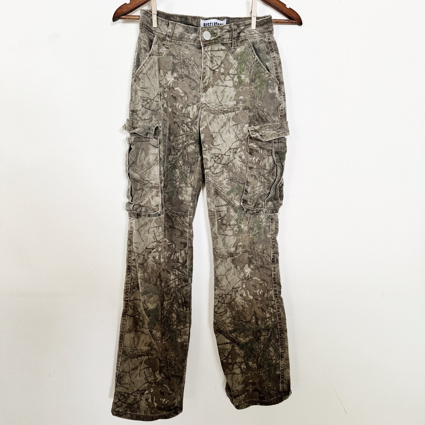 00/23 | Disclosure Camo cargo pants