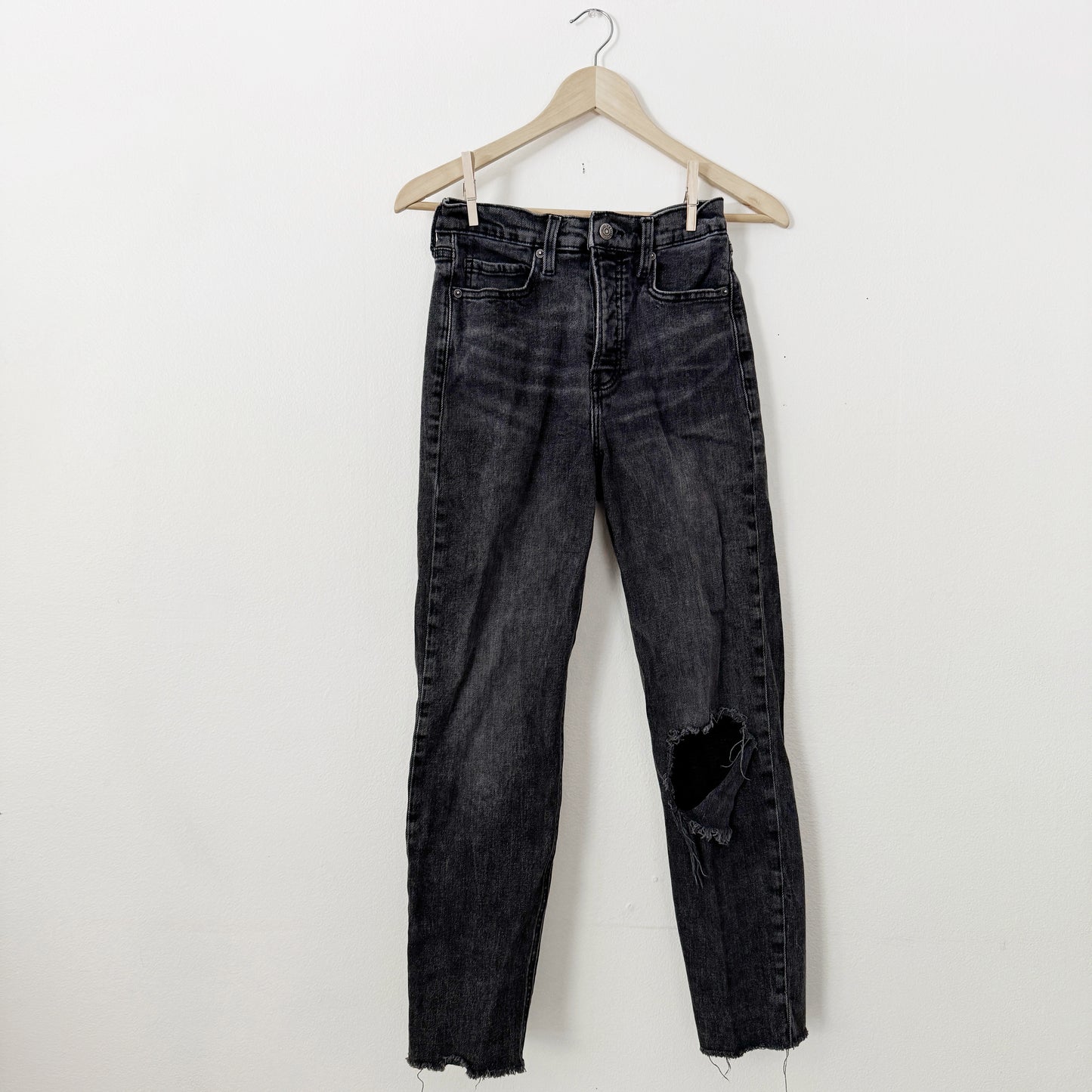 2 | black straight leg distressed old navy jeans