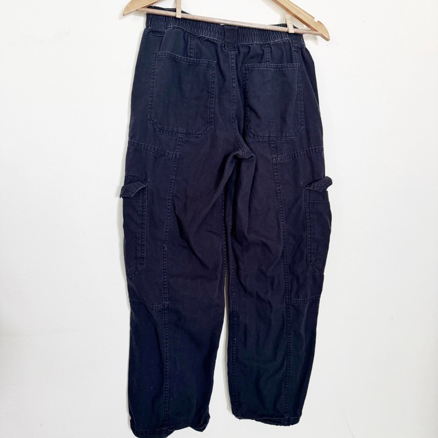 Aeropostale Black Cargo pants small