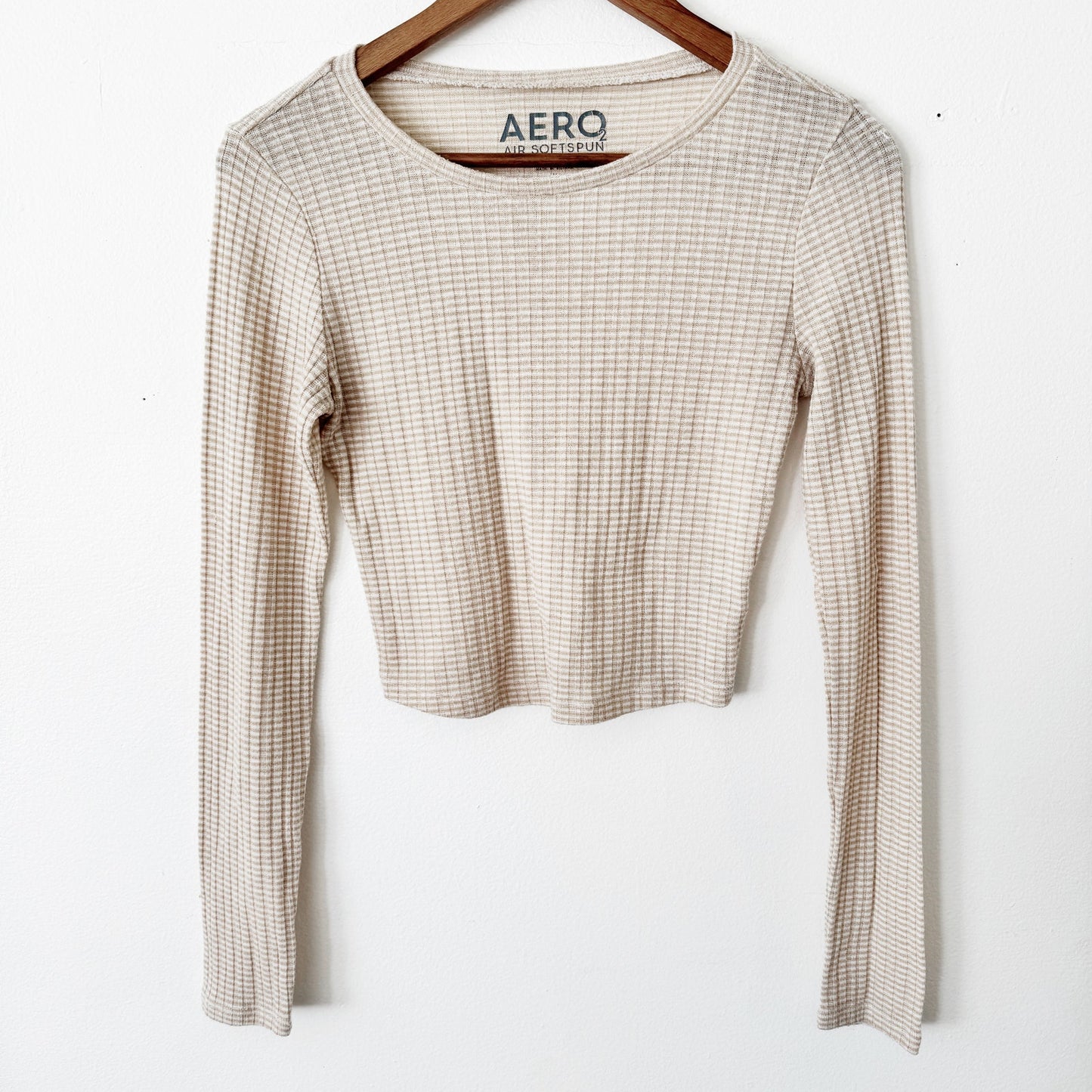 Aeropostale beige striped waffle knit top medium
