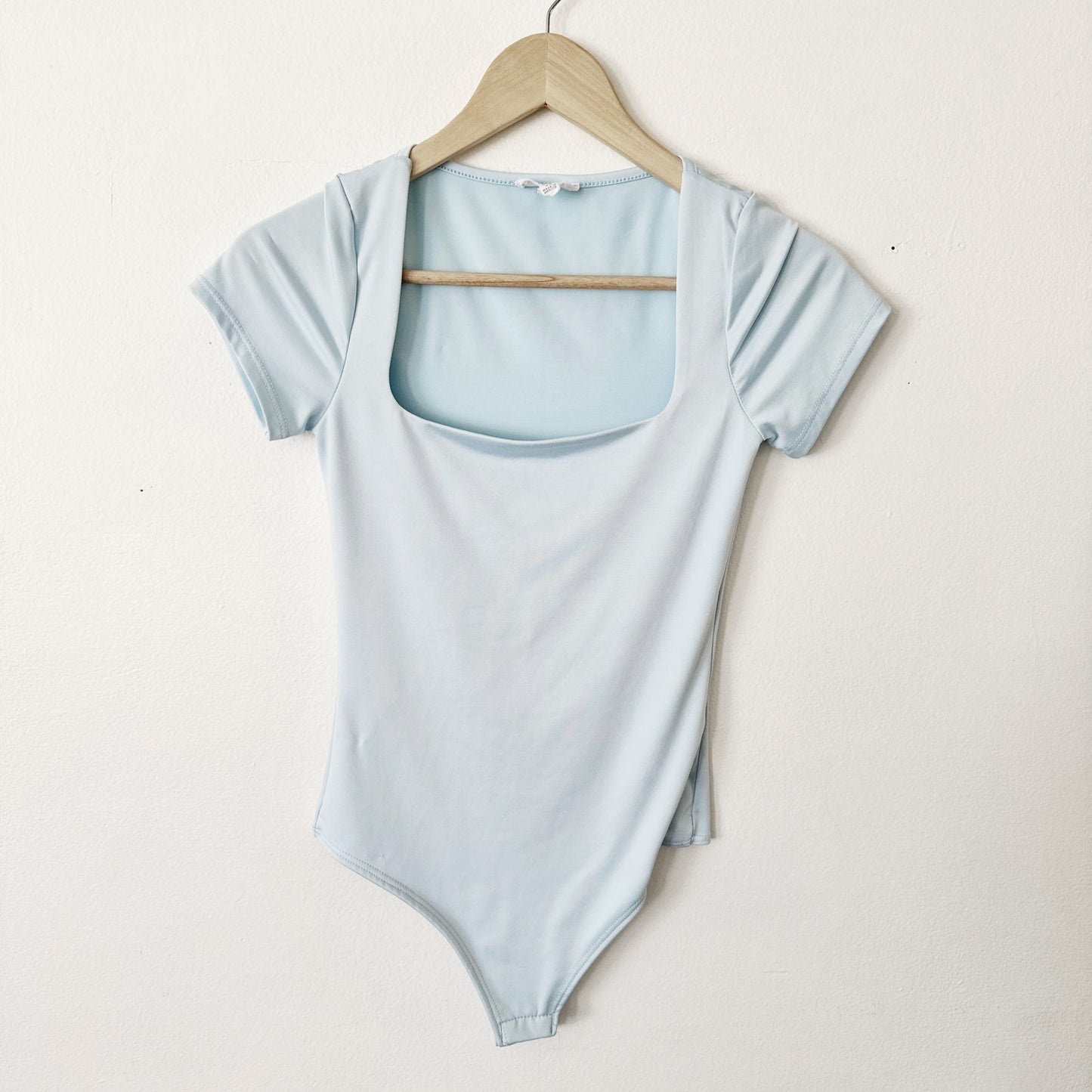 Live in the Moment blue square neck bodysuit XS