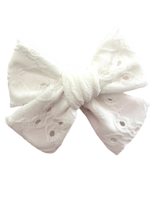 White eyelet pinwheel