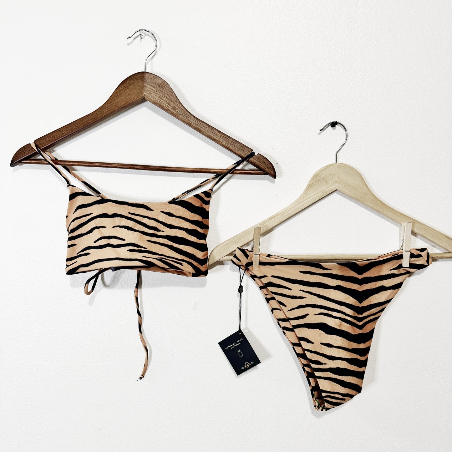 Medium | Tiger print Skatie bikini NWT