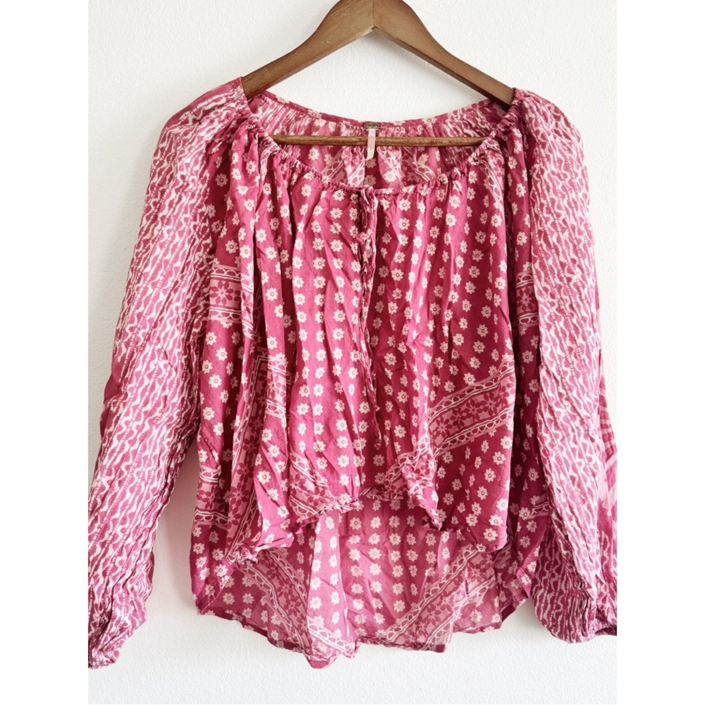 Free People Women's Pink Floral Peasant Blouse with Long Sleeves XS