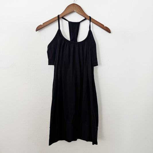 8 | Black Lulu Lemon bra with over tank attatched