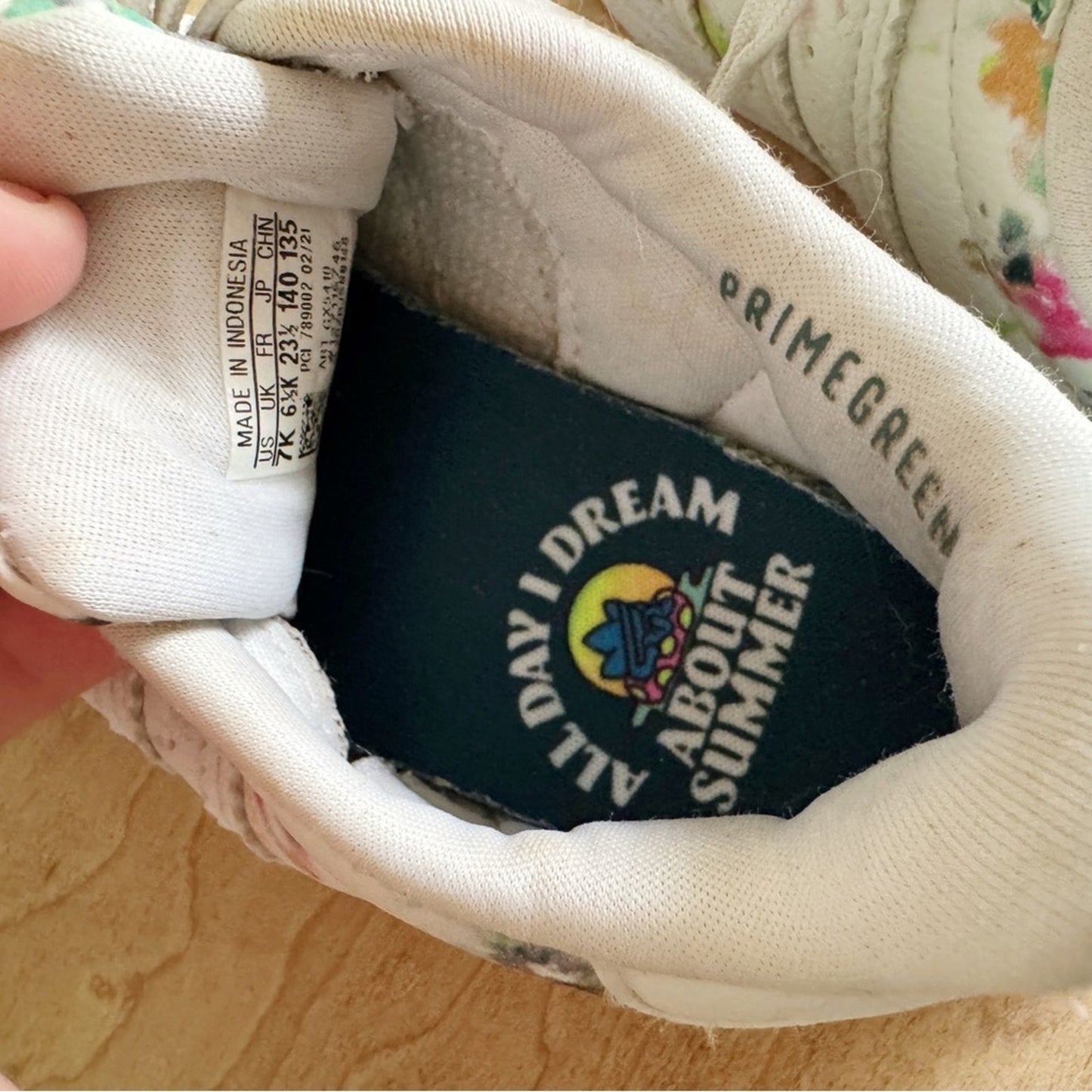Adidas watercolor superstars size 7c