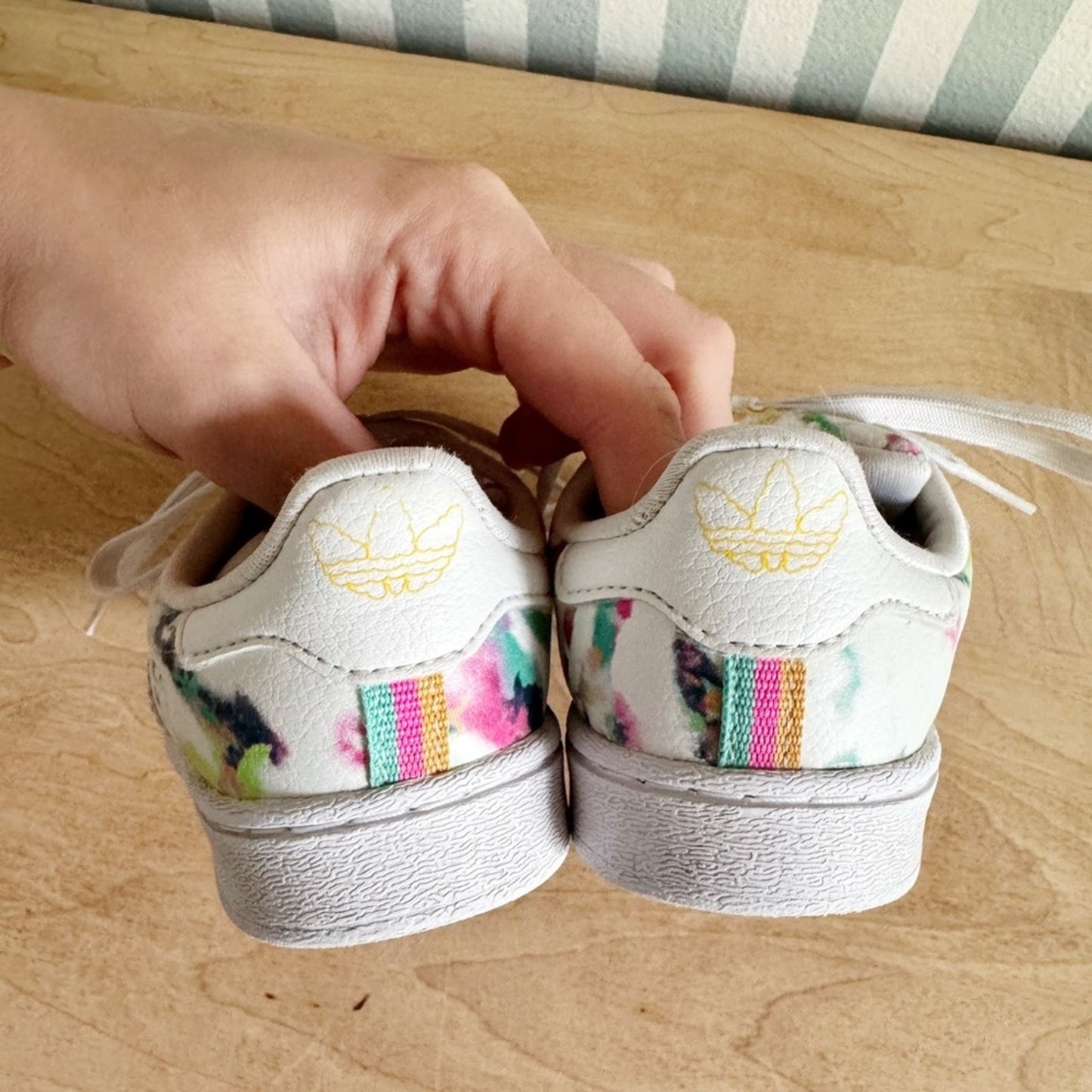 Adidas watercolor superstars size 7c