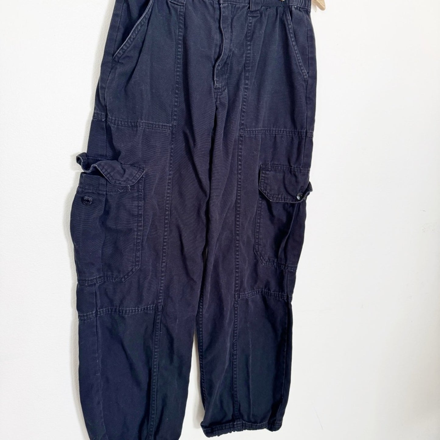 Aeropostale Black Cargo pants small