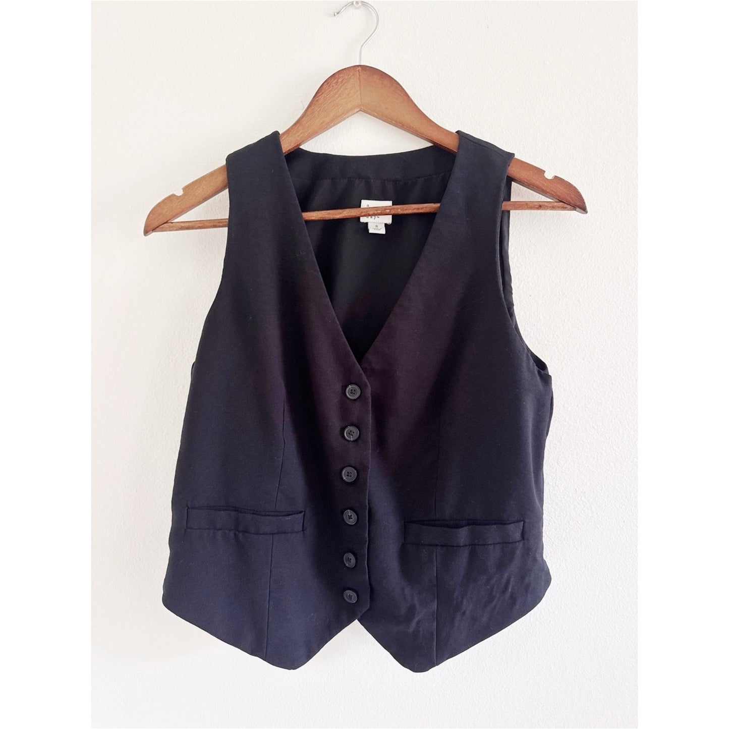 a new day Black V-Neck Button Vest small