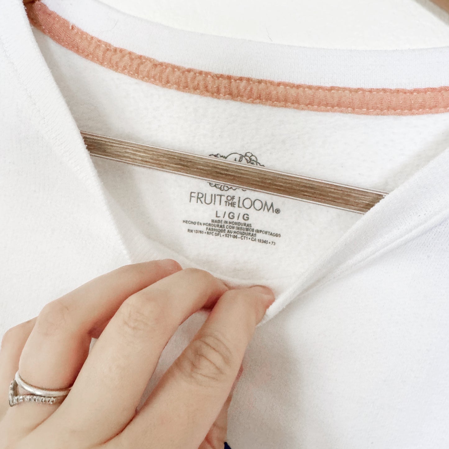 Large | Taylor’s version football pullover Fruit of the loom