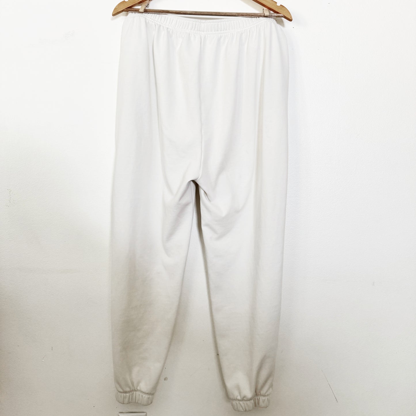 XL | Gymshark x Whitney Simmons Cream jogger sweatpants