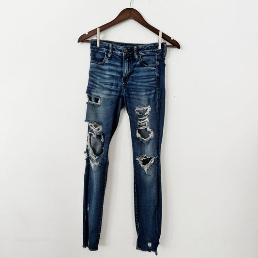 2 | AE next level stretch distressed jeans
