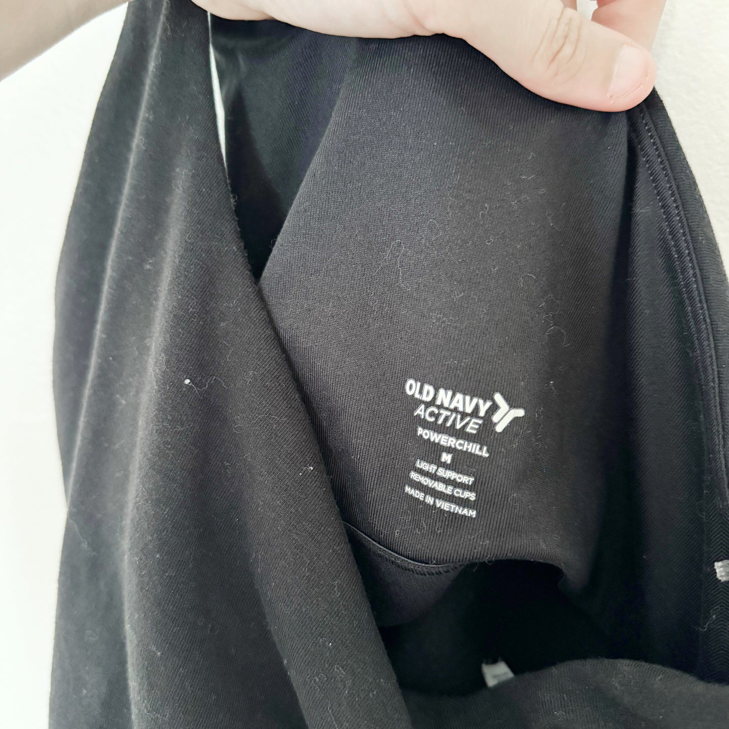 Medium | one shoulder black tank