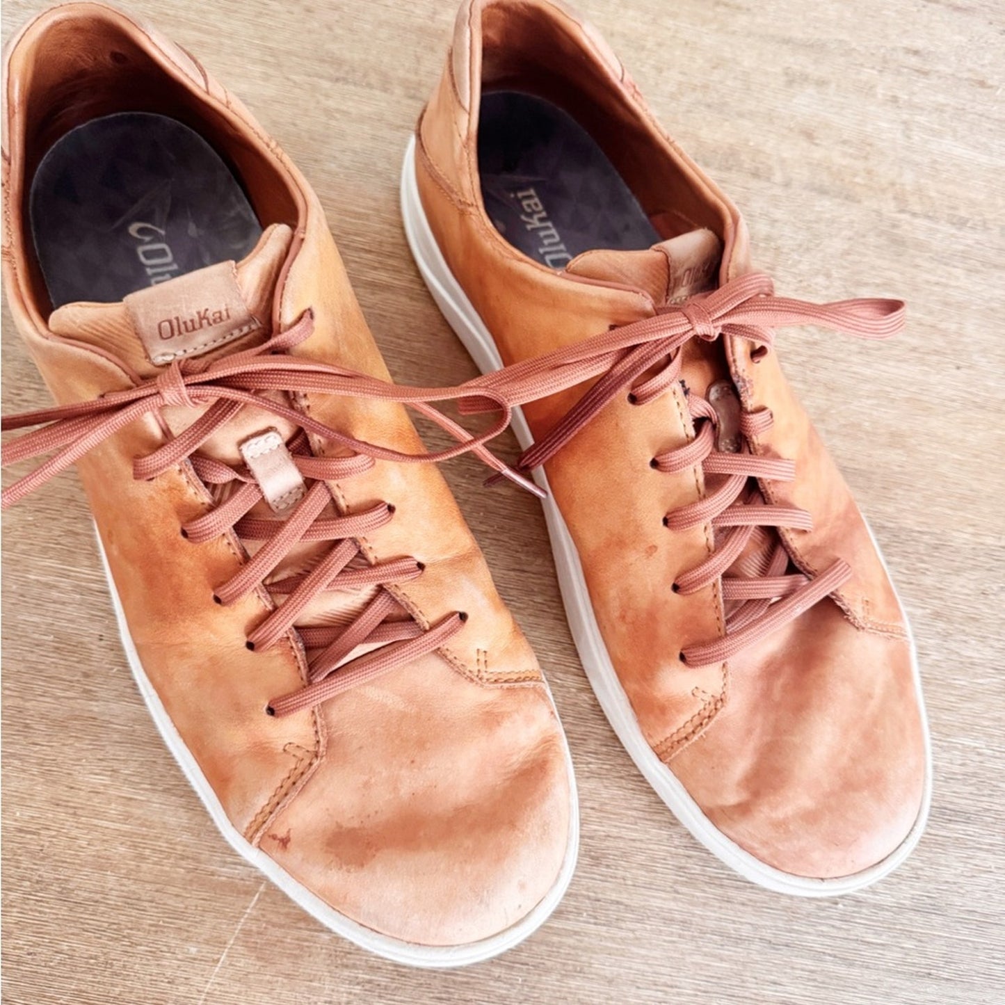 Olukai Lae'ahi Lī 'Ili Men's Low-Top Leather Sneakers in Tan size 12