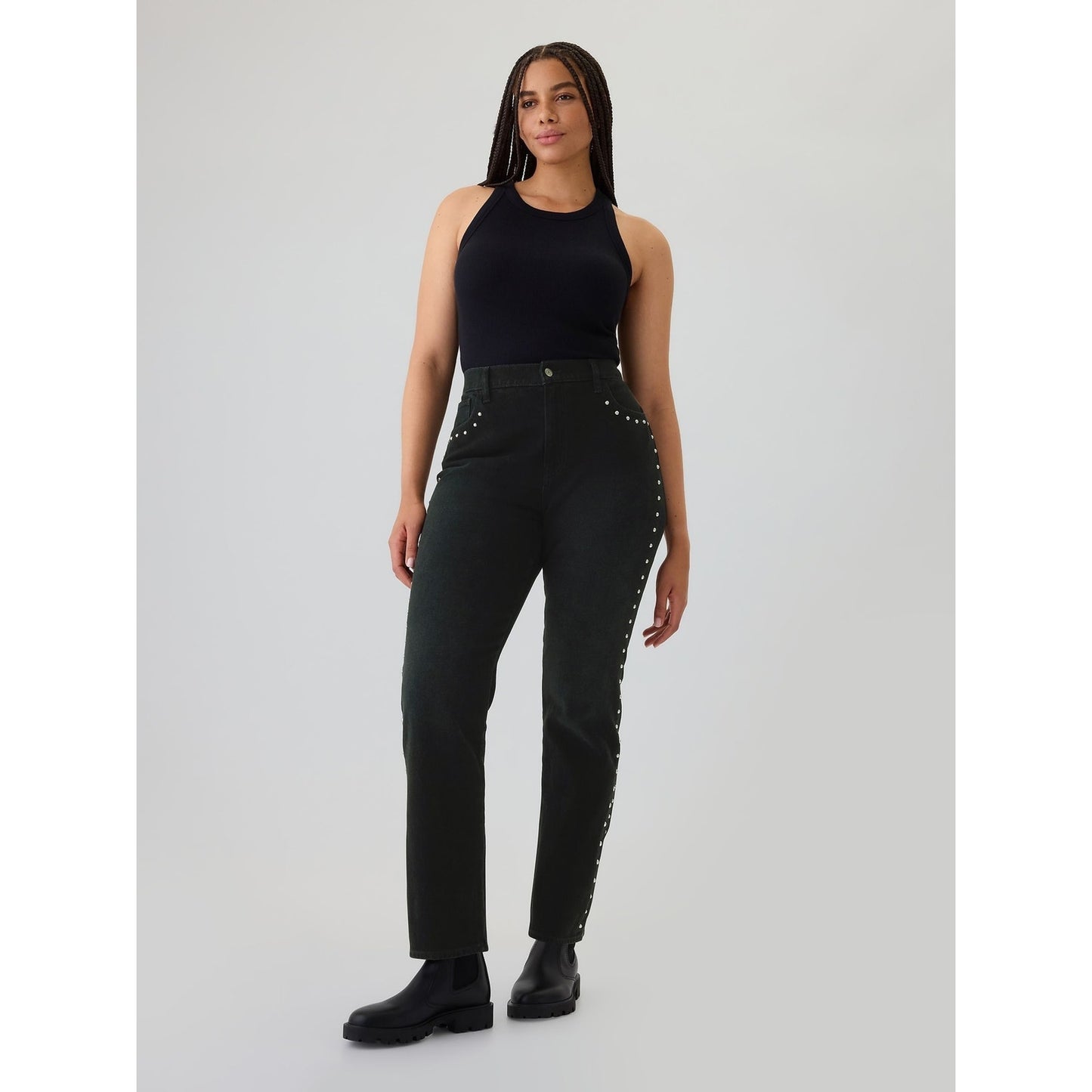 Gap black high waisted studded 90s straight jeans size 6