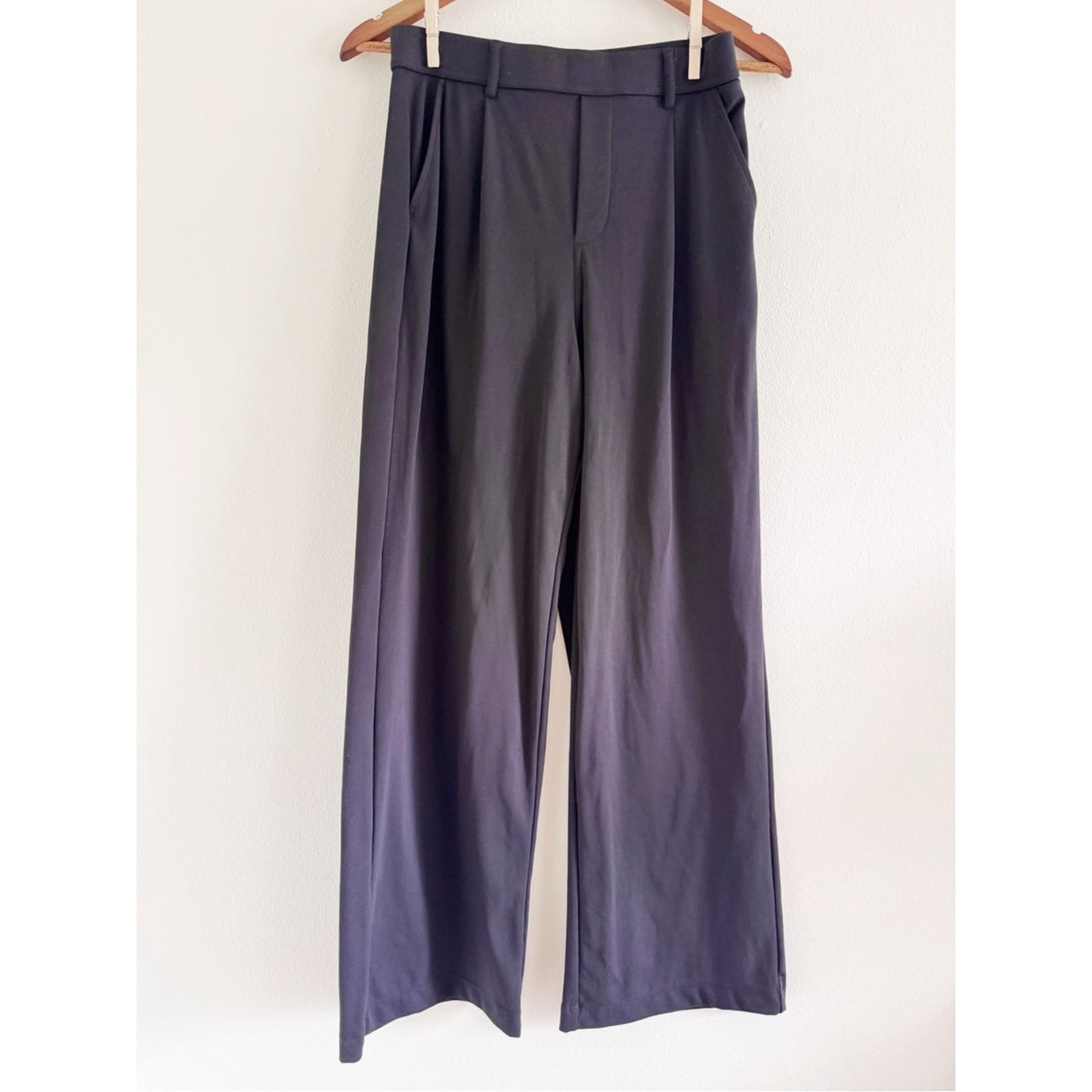 HALARA Wide-Leg Dress Pants in Black ~medium