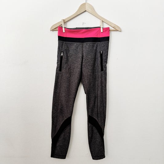 4 | Grey/pink Lulu lemon leggings