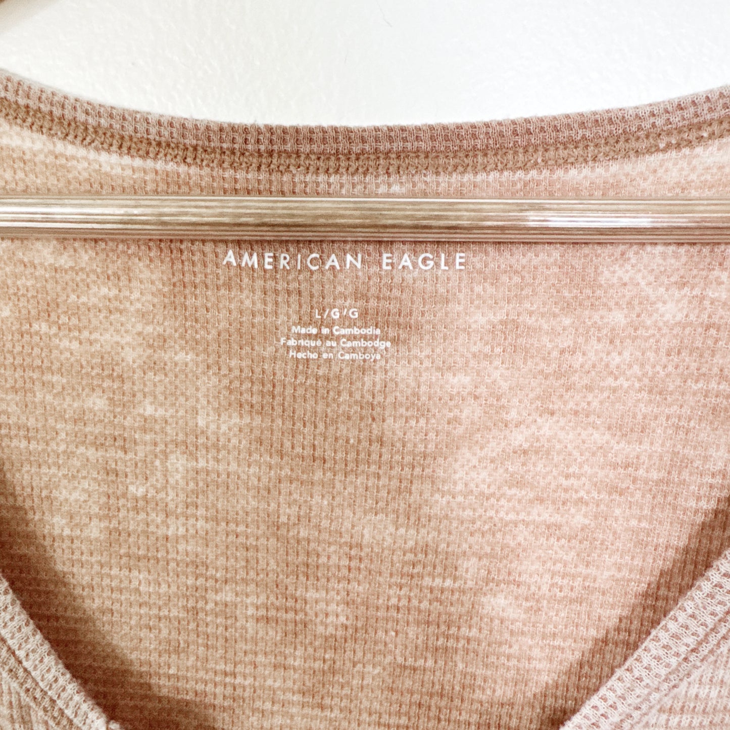 Large |American Eagle Brown Henley tank