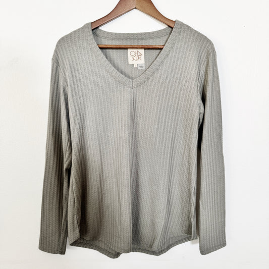 Small | Sage green waffle knit long sleeve 
Chaser