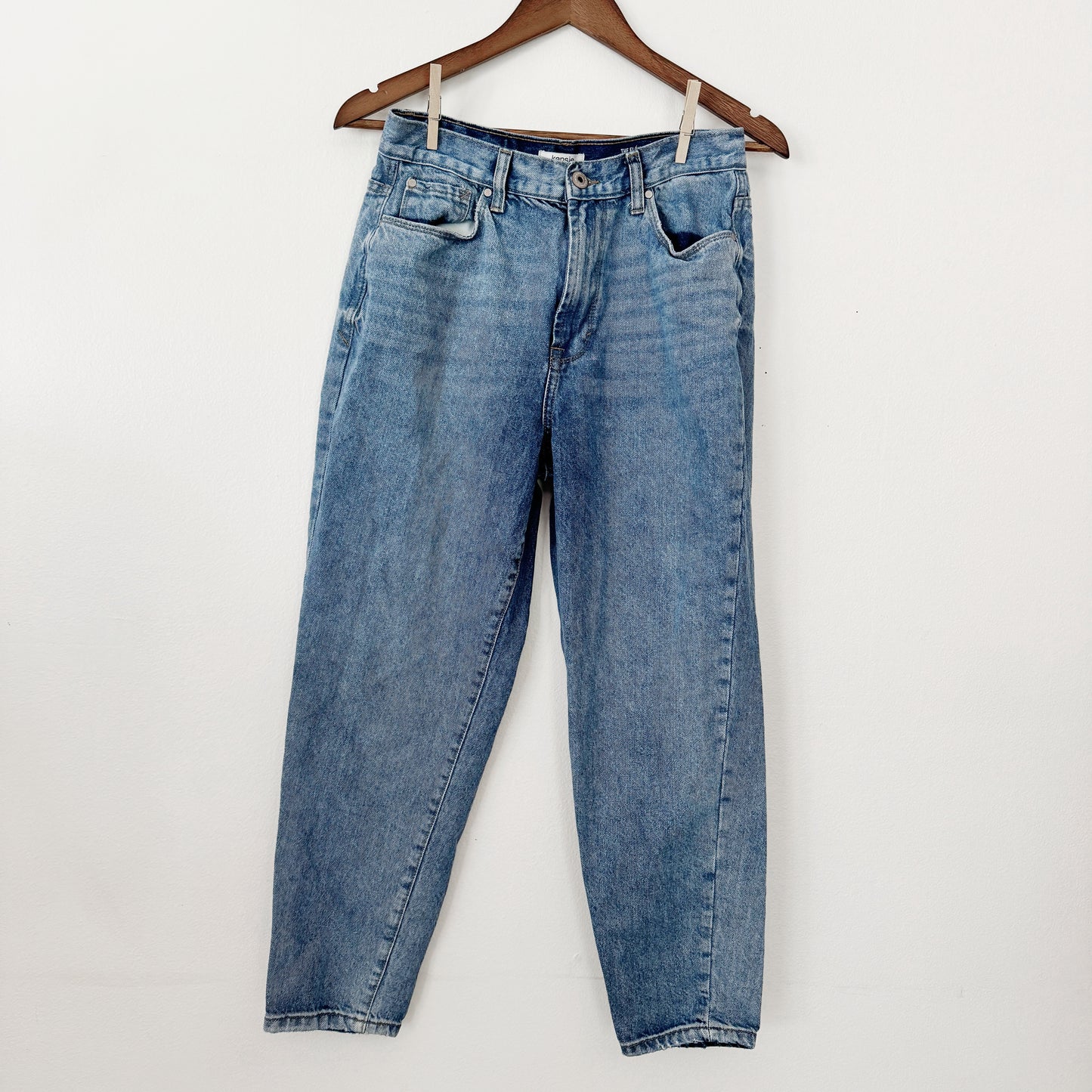 4/27 | Kensie ultra high rise mom jeans