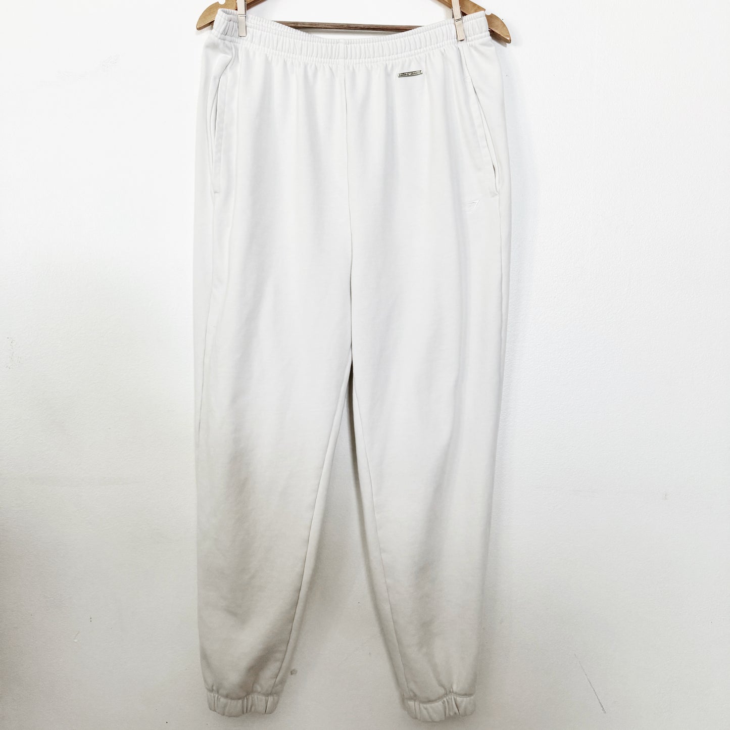 XL | Gymshark x Whitney Simmons Cream jogger sweatpants