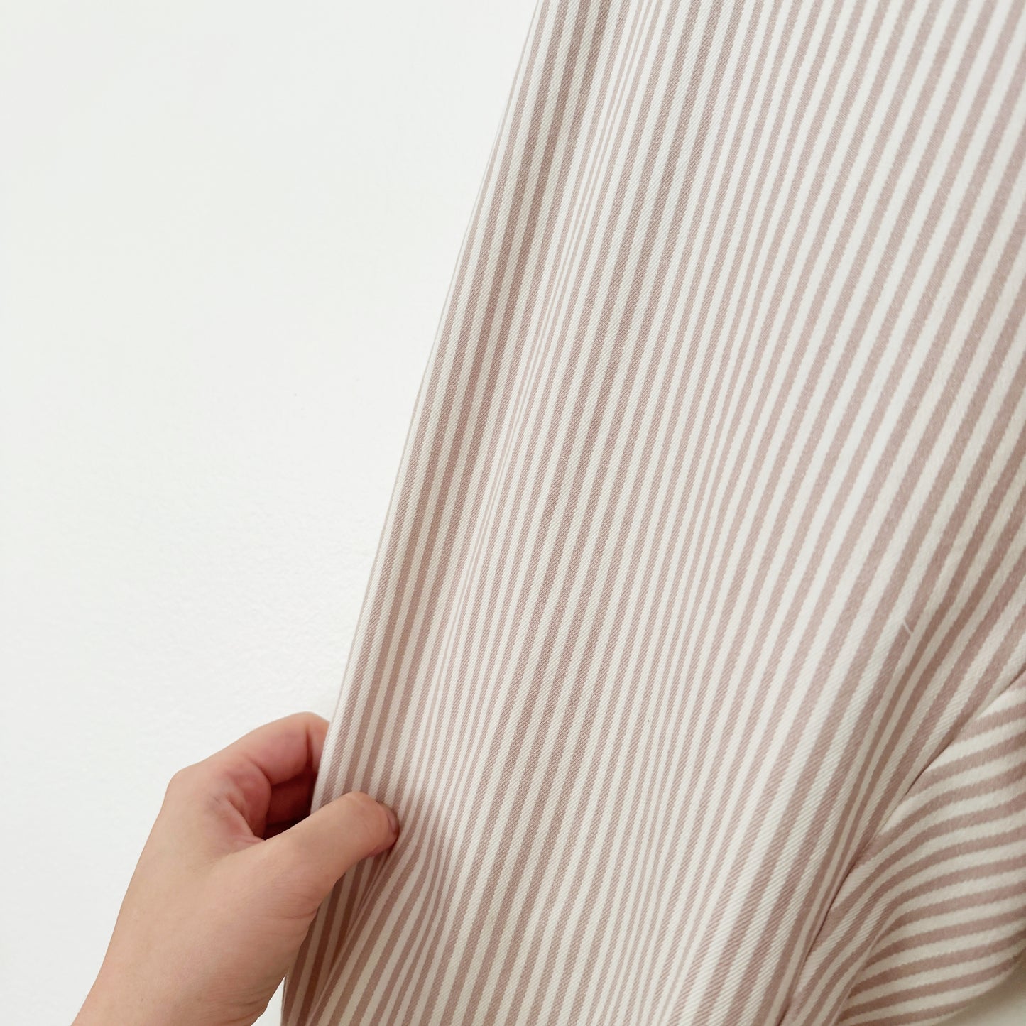 4 | A new day Beige striped trousers