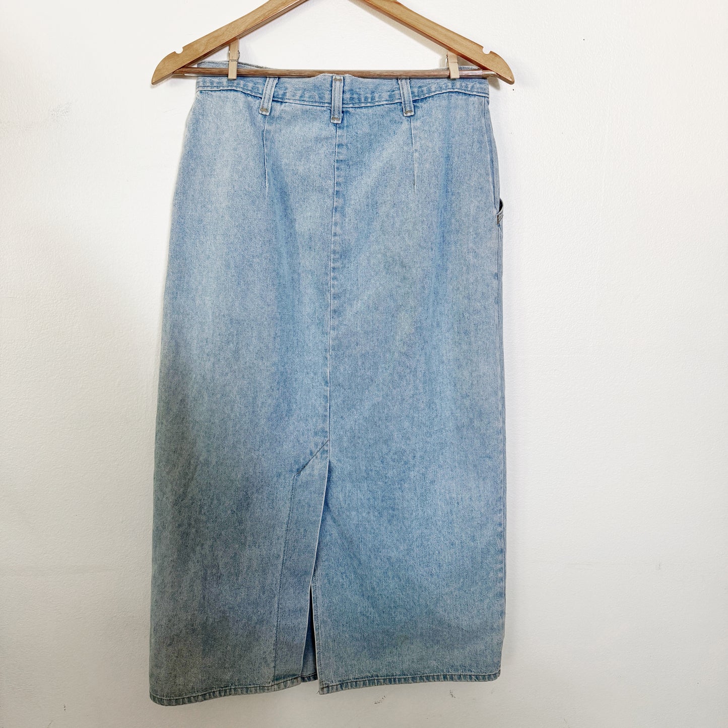 12 | Vintage Vivaldi Denim midi skirt with slit