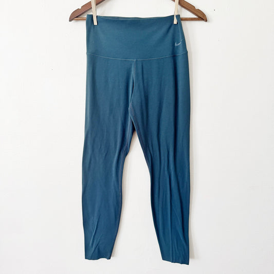 Emerald green Nike leggings medium