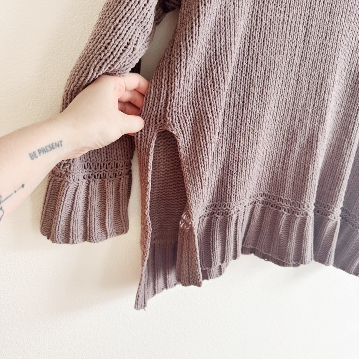 Aerie grey knit turtleneck sweater small