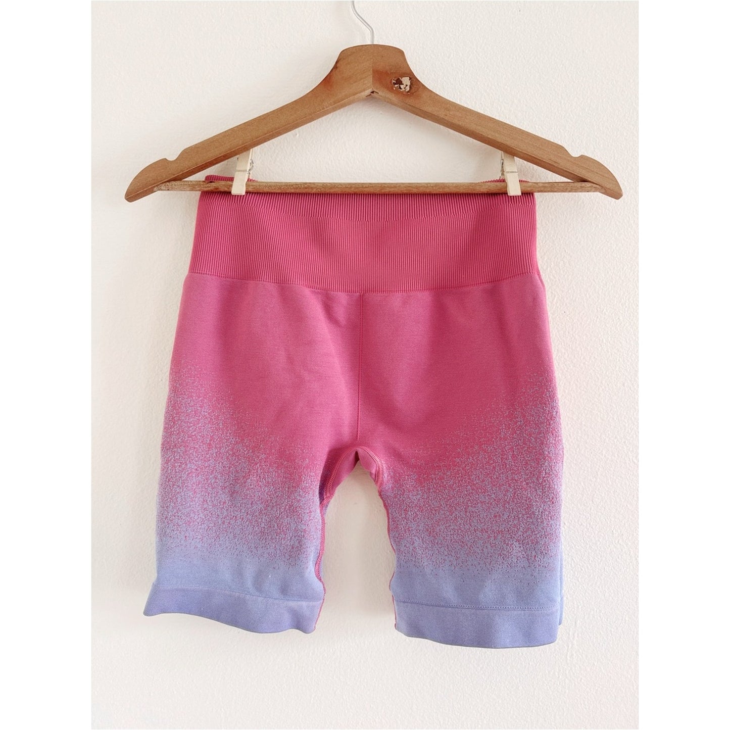 Gymshark Adapt Ombre Pink to Lavender Biker Shorts small
